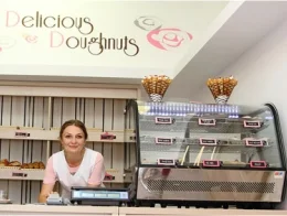 Delicious Doughnuts, patiserie, dulciuri, gogosi, tarte